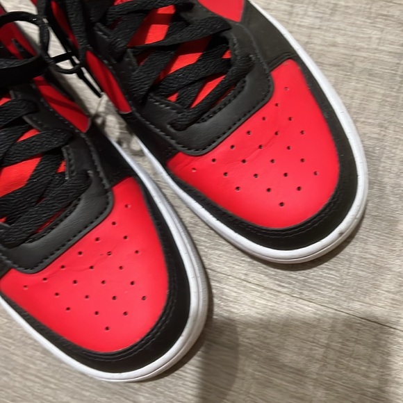 Nike black red leather low dunks sneakers - Picture 5 of 7